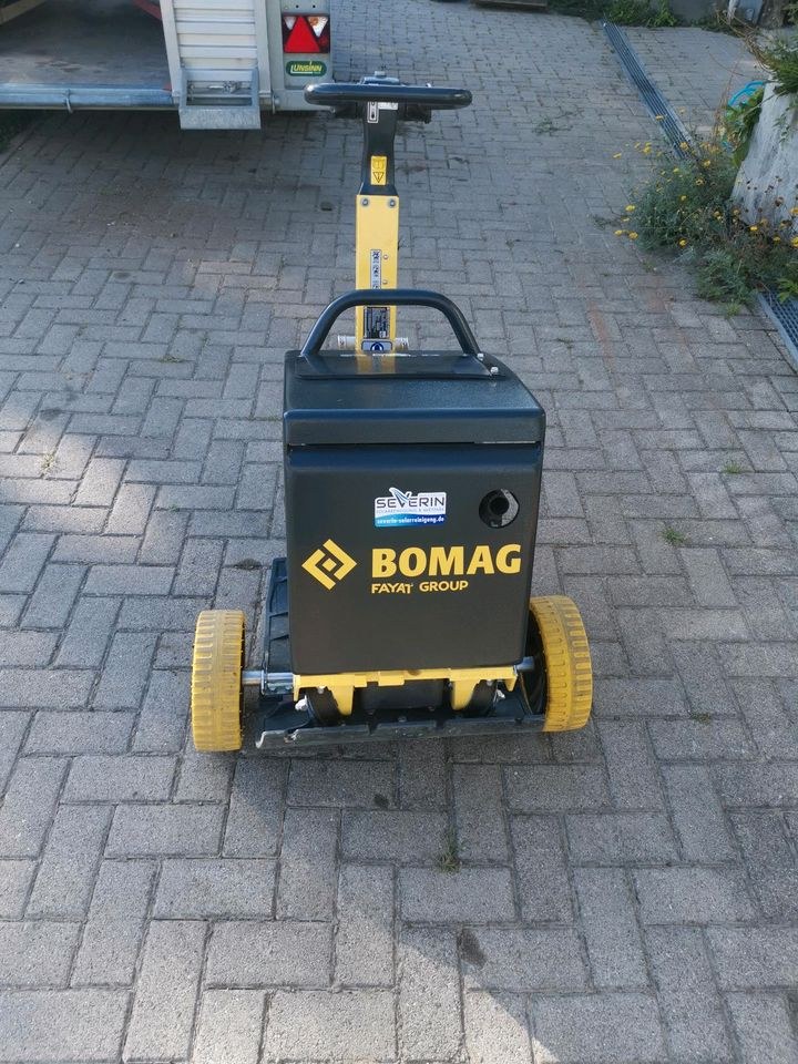 Rüttler Stampfer Bomag mieten bei S. M. Mietservice – 3