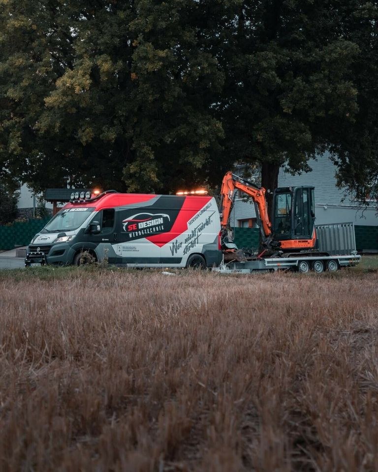 Hitachi ZX 29U 3 Kompaktbagger 3t mieten bei SE Design – 4