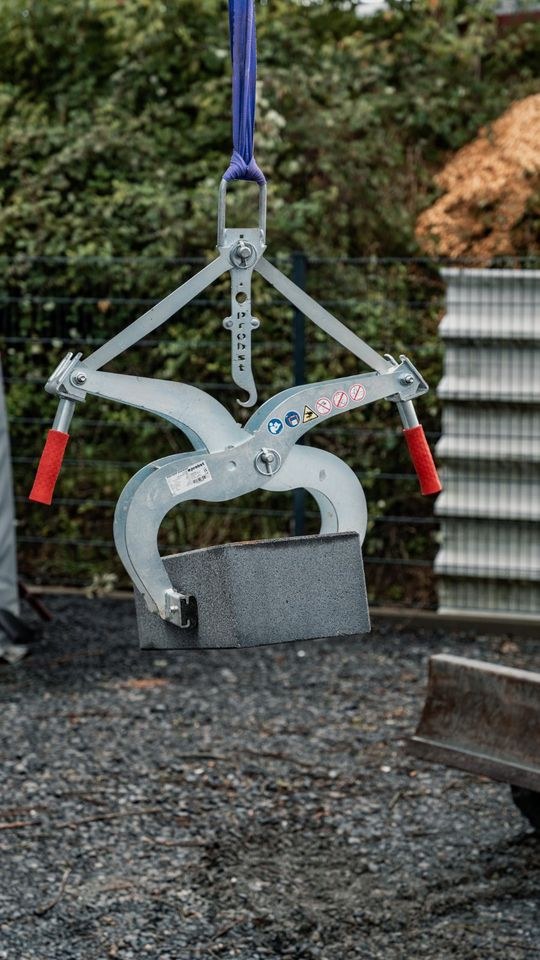 Probst Blockstufenzange 550 kg mieten bei SE Design