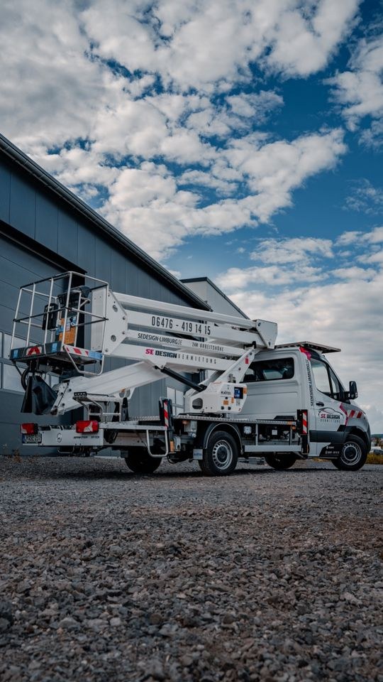 Hubsteiger Arbeitsbühne Steiger 24m mieten bei SE Design – 2