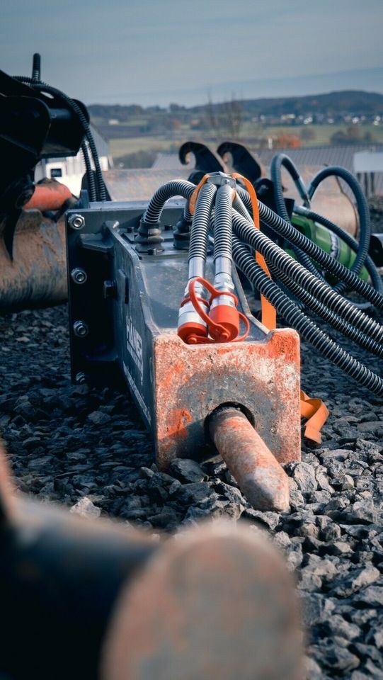 Abbruchhammer Hydraulikhammer mieten bei SE Design