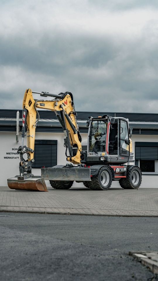 Wacker Neuson EW100 Mobilbaggere mieten bei SE Design