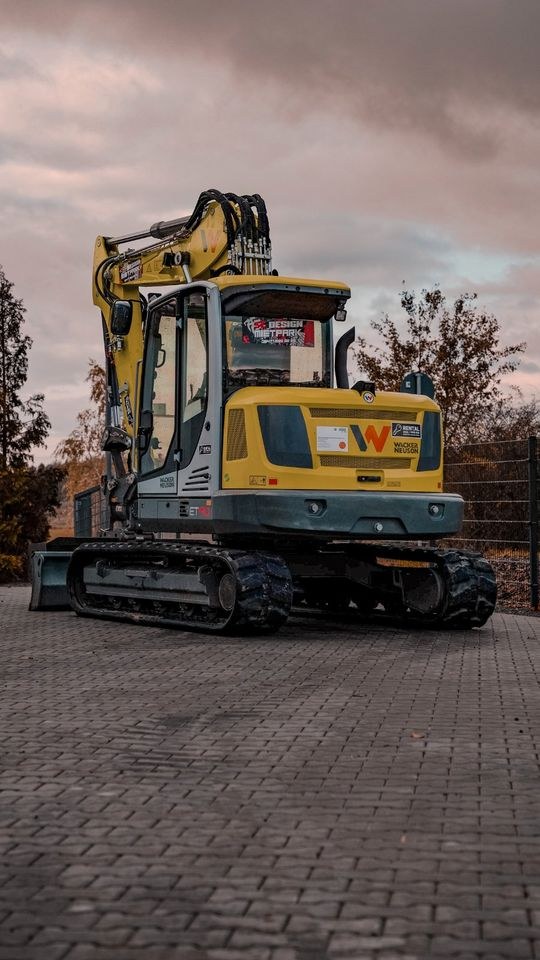 Wacker Neuson ET90 Kettenbagger mieten bei SE Design – 2