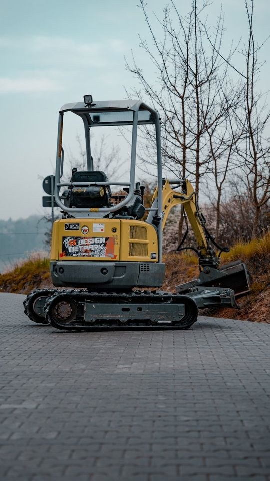 WN EZ17 Minibagger mieten bei SE Design