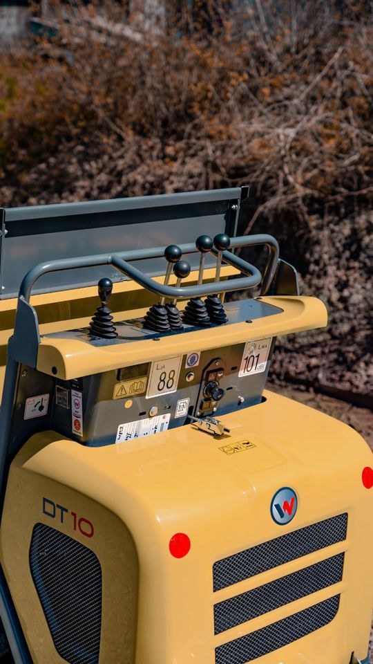 Wacker Neuson DT10 Kettendumper mieten bei SE Design – 2