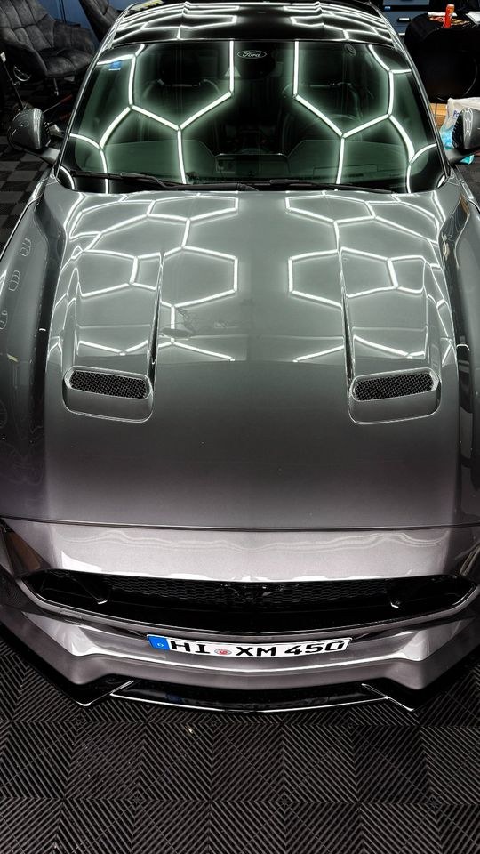 Ford Mustang GT Auto Sportwagen mieten bei SKRent – Fahrspaß auf Zeit – 4