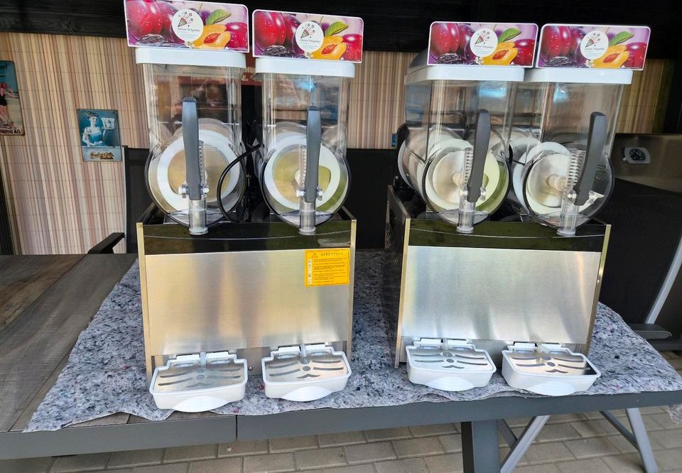 Slush Eis Maschine mieten bei Sommer Partyverleih