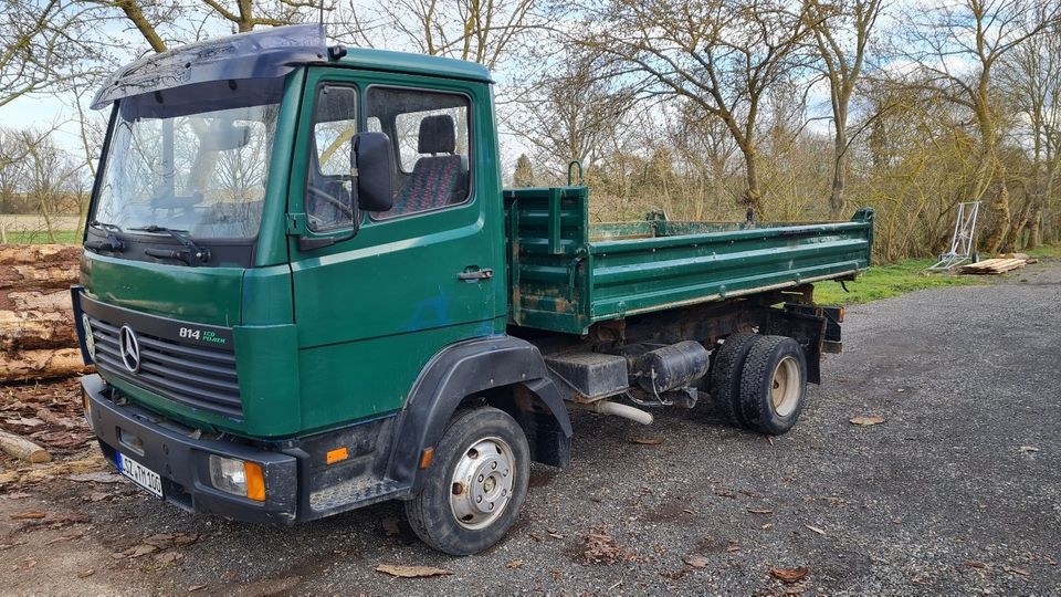 Kipper LKW 7,49 To 3 Seiten mieten in Schlotheim