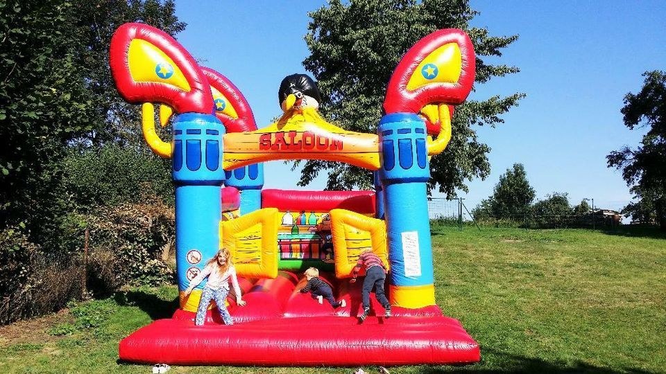 Hüpfburg Saloon Festzelt Partyzelt Stehtisch mieten in Schlotheim – 2