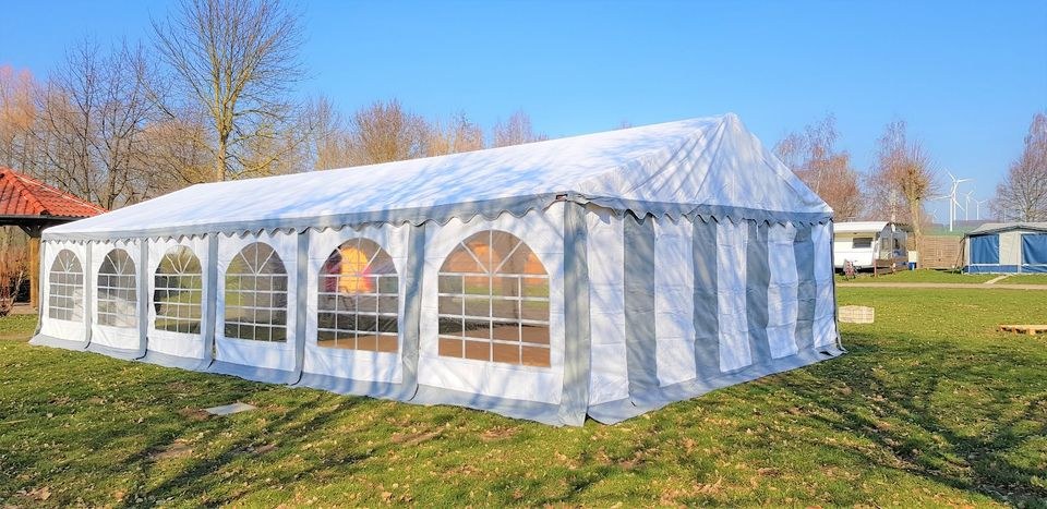 Festzelt Partyzelt 6x12m auch Hüpfburgen mieten in Schlotheim