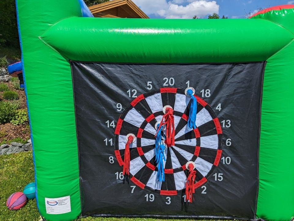 Spielewürfel Basketball Fußball Dart mieten in Burgkunstadt – 4
