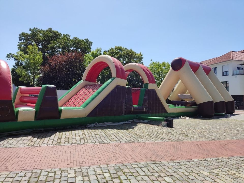 Ninja 30m Hindernisparcours Hüpfburg mieten bei Spielpunkt – 2