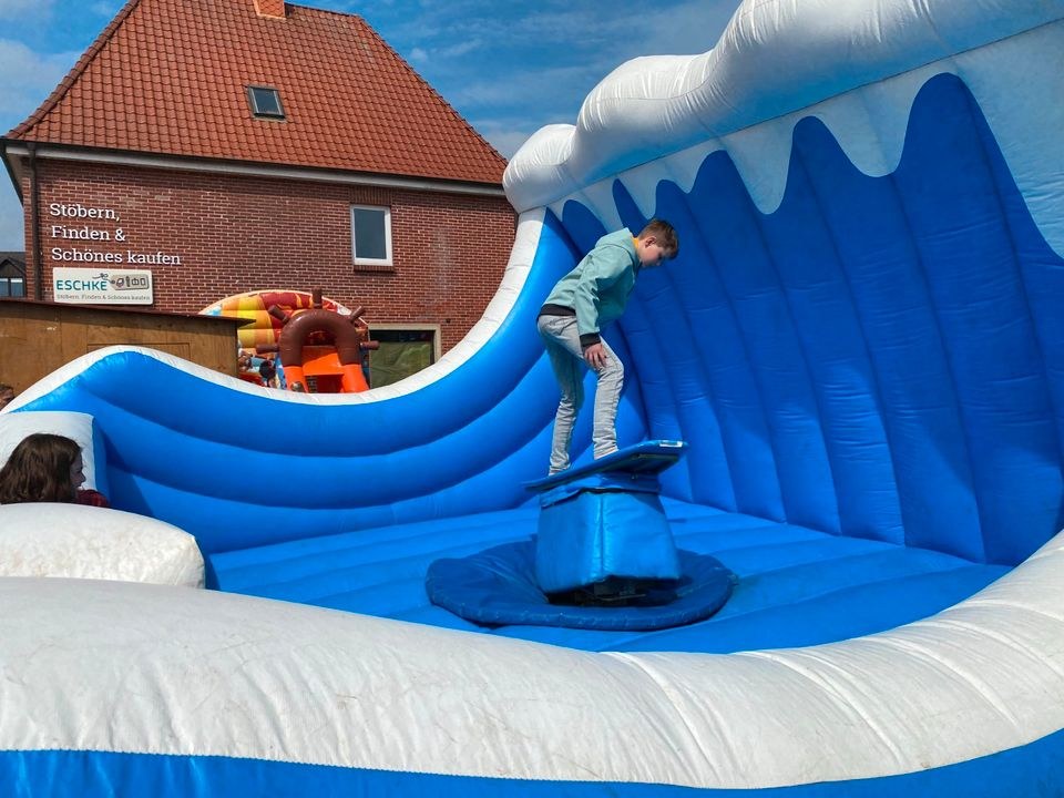 Surf Simulator Hüpfburg mieten in Vechta – Hüpfspaß für jede Feier – 3