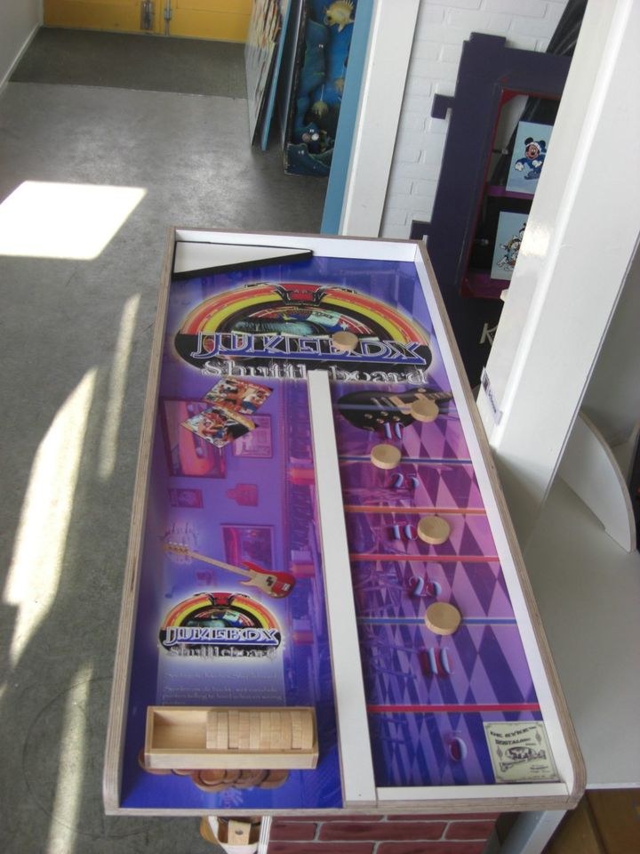 Spiel Jukebox Hüpfburg mieten bei Spielpunkt – Hüpfspaß für jede Feier