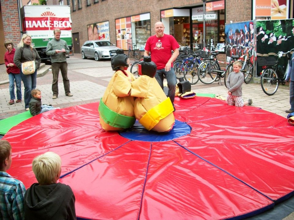 Sumo Wrestling Hüpfburg mieten in Vechta – Sportaction für Ihr Event – 3