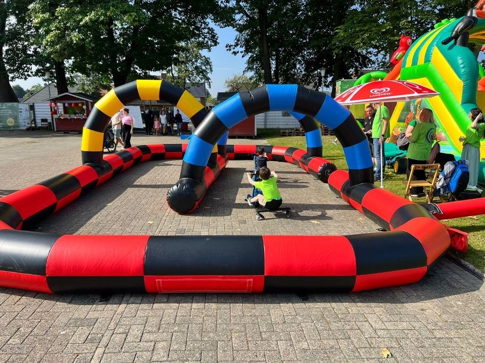 E drifter Go Karts Hüpfburg mieten in Vechta – Hüpfspaß für jede Feier – 2