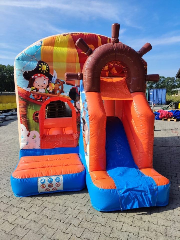 Piraten Hüpfburg Rutsche Do Mo mieten bei Spielpunkt