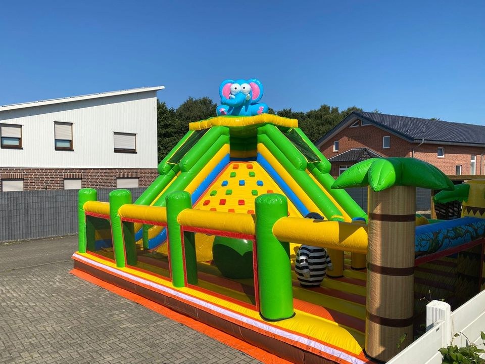 Riesen Hüpfburg Elefant 10m x 7m mieten bei Spielpunkt