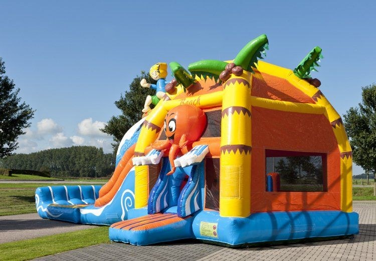 Riesige Surfer Hüpfburg Rutsche mieten bei Spielpunkt