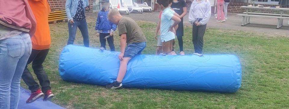 Spiel ohne Grenzen Hüpfburg mieten in Vechta – Hüpfspaß für jede Feier – 4