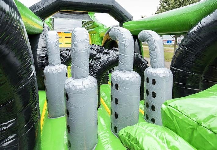 Trecker Hindernisparcours Hüpfburg mieten bei Spielpunkt – 3