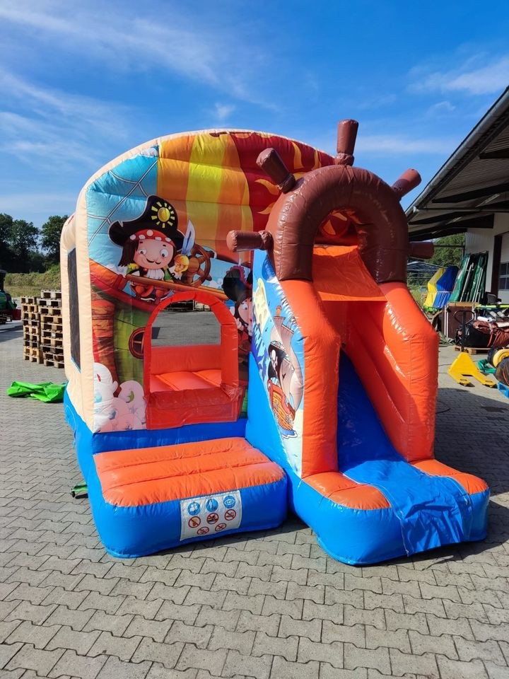 Piraten Hüpfburg Rutsche Do Mo mieten bei Spielpunkt – 2