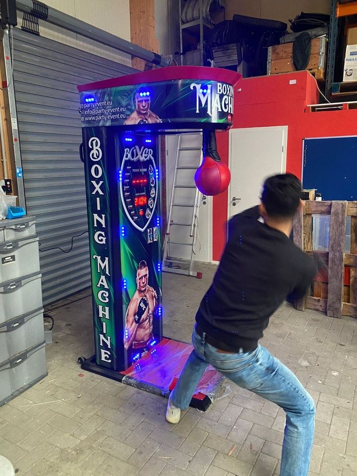 Hüpfburg Boxautomat mieten bei Spielpunkt – Hüpfspaß für jede Feier