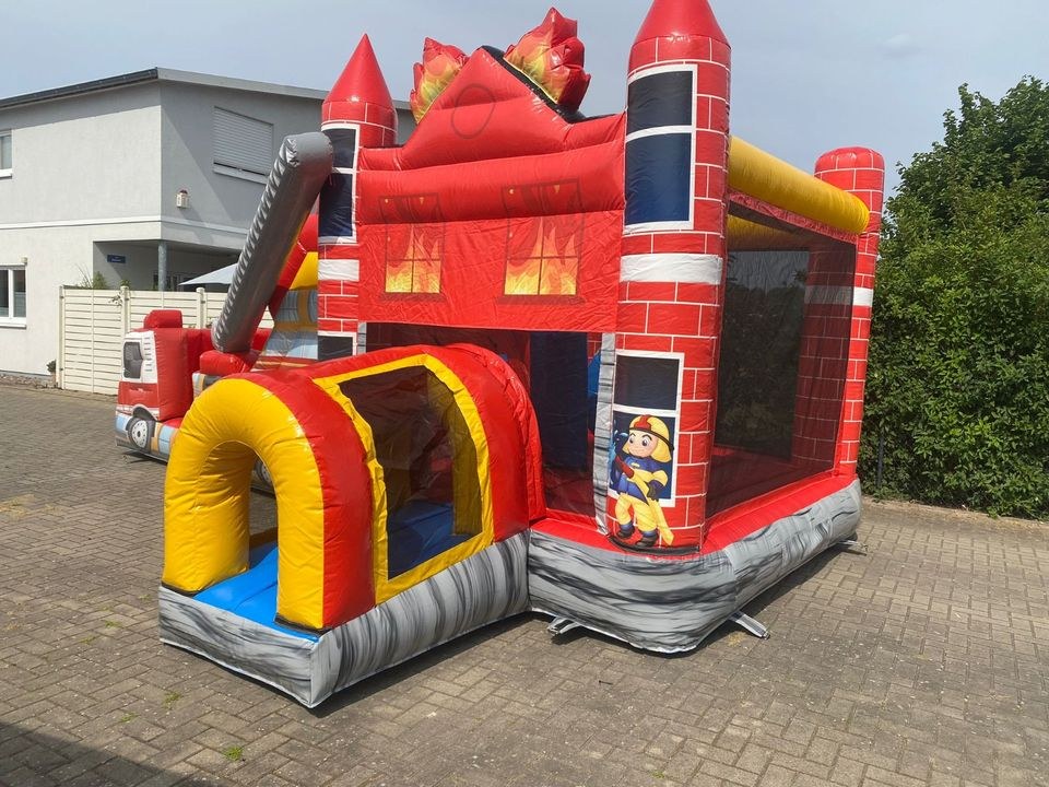 Tolle Feuerwehr Hüpfburg Rutsche 5m x 7m mieten bei Spielpunkt – 2