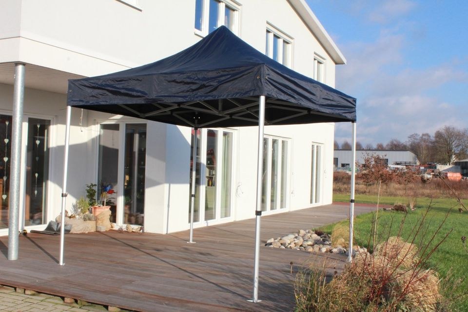 Faltpavillon 3m x v on Do Mo mieten in Vechta – in Minuten aufgebaut