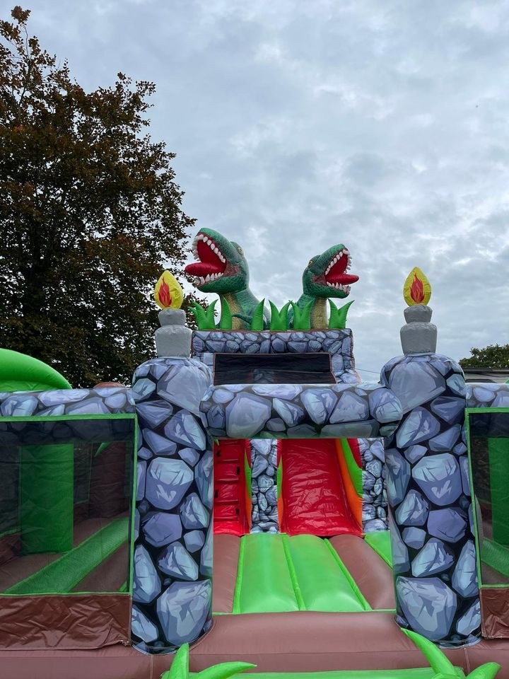 Riesen Dino Hüpfburg Rutsche mieten bei Spielpunkt – 3