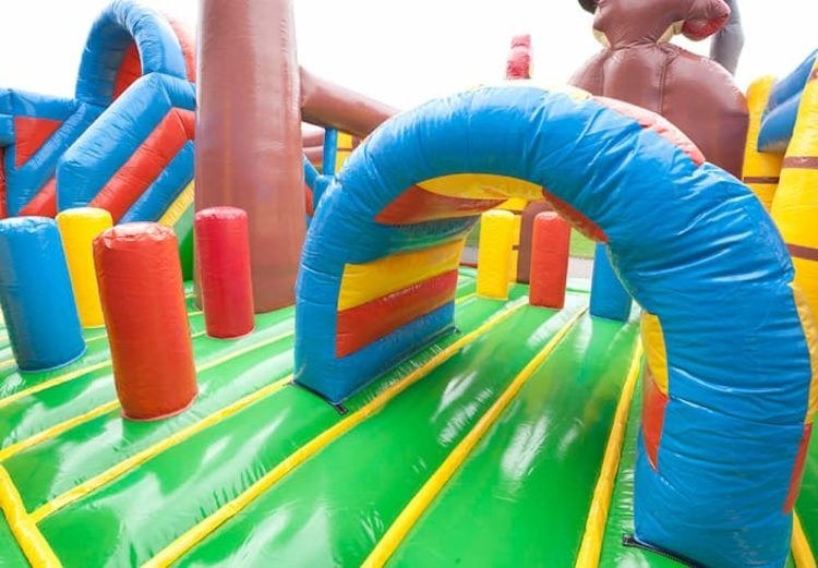 Riesen Piraten Hüpfburg Do Mo mieten bei Spielpunkt – 4