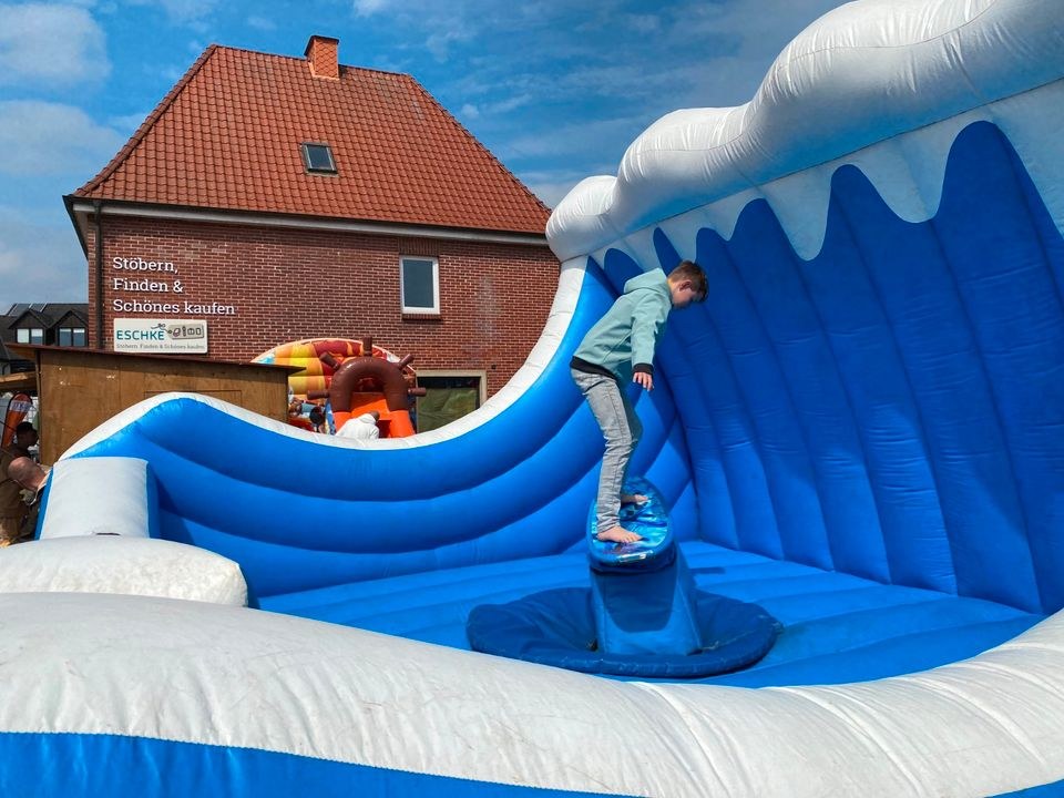 Surf Simulator Hüpfburg mieten in Vechta – Hüpfspaß für jede Feier – 4