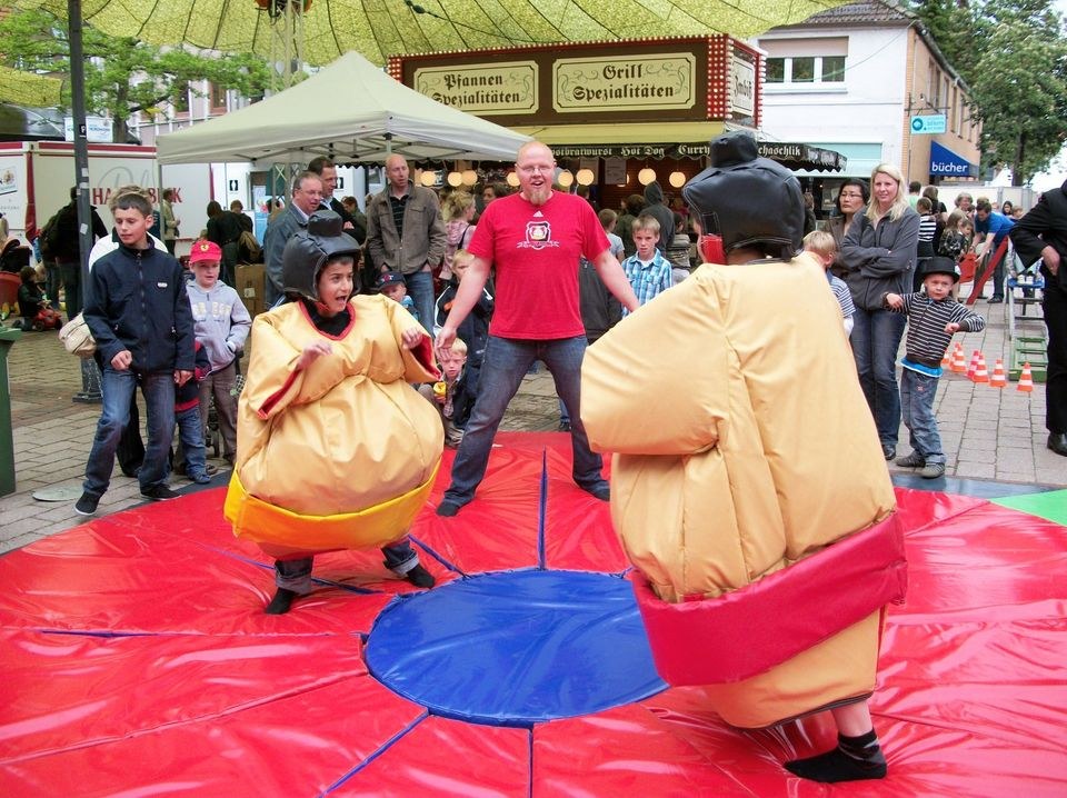 Sumo Wrestling Hüpfburg mieten in Vechta – Sportaction für Ihr Event – 2