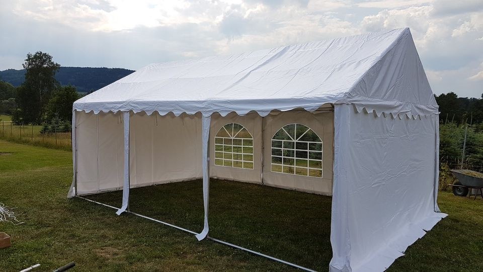 Festzelt 6x4m robustem Gestänge Seitenteile mieten – 3