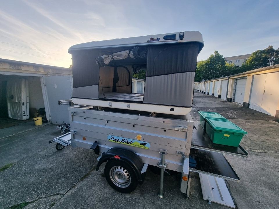 Campinganhänger Dachzelt Flexibles Ladesystem mieten – 3