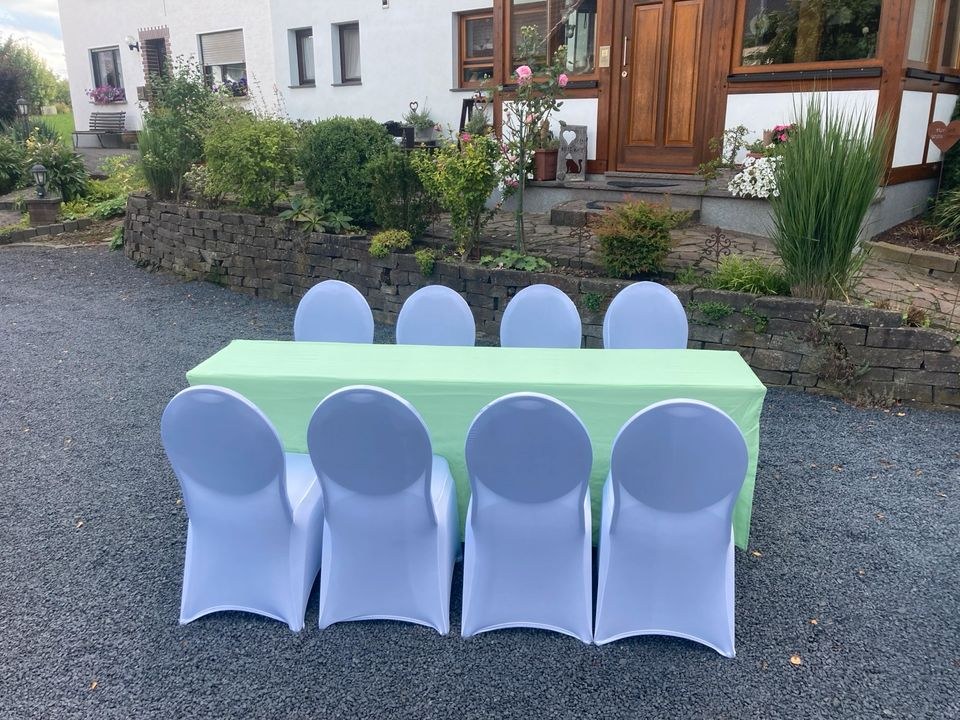 Tische,Stühle,Buffet Tisch,Bankett mieten in Hirz-Maulsbach – 4