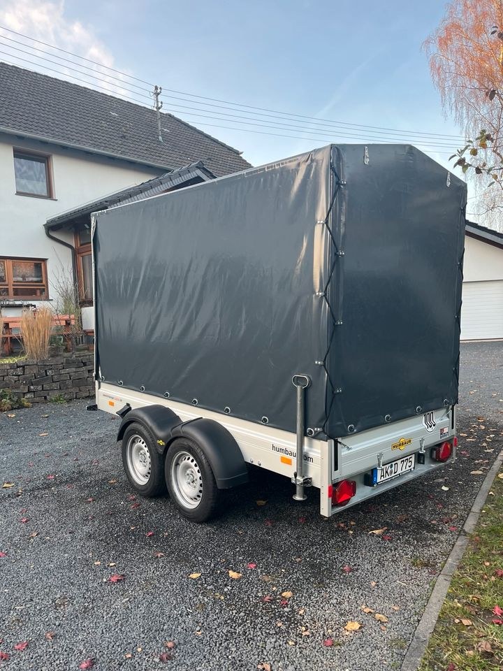 XL PKW Anhänger Mietanhänger Plane Spriegel 2.5t mieten