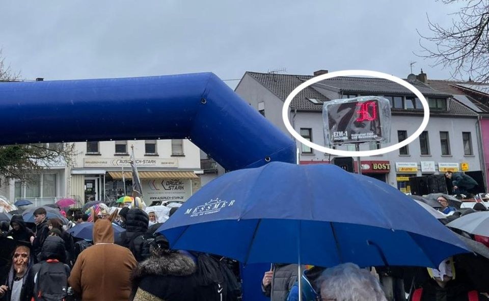 Zähler Großanzeige Daumentaster Buzzer mieten in Saarwellingen – 3