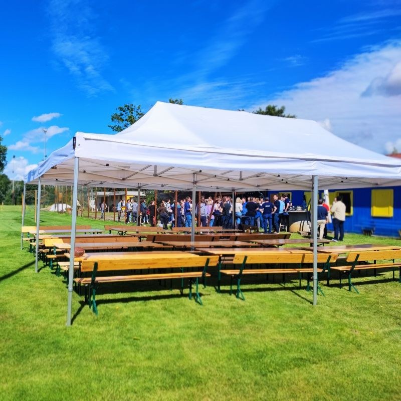 XXL Faltpavillon 4x8m mieten in Gifhorn – in Minuten aufgebaut – 2