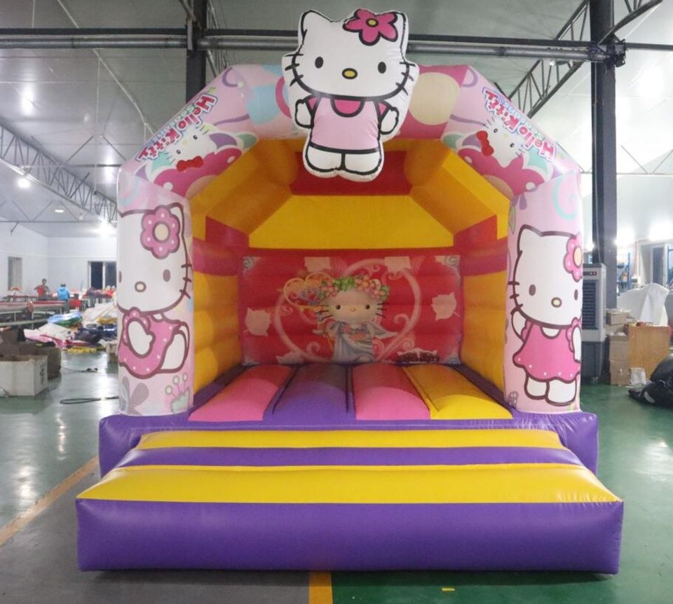 Hello Kitty Hüpfburg Popcorn Slush Softeis mieten in Bargfeld-Stegen – 2