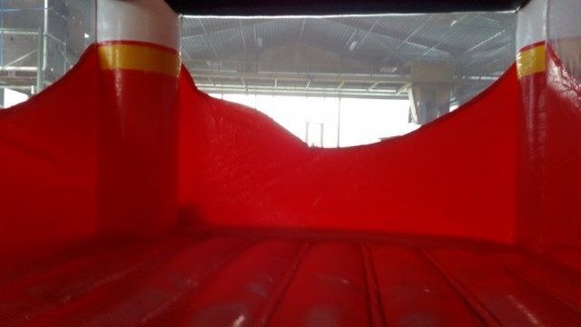 Profi Feuerwehr Paw Patrol Hund Hüpfburg mieten bei S&V Veranstaltungs – 4