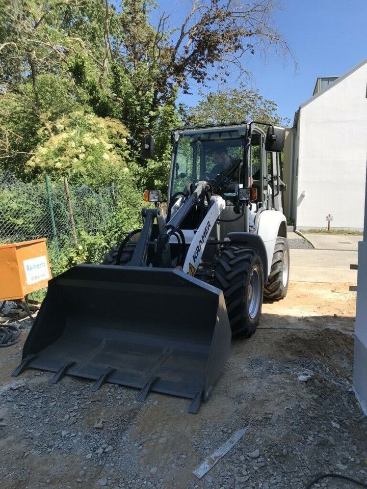 Radlader Kramer 5050 Tag mieten in Lohmar – für Schüttgut & Paletten – 2