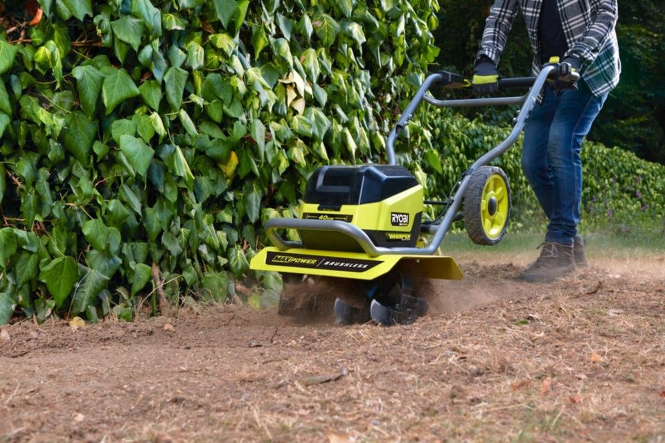 Akku Bodenhacke Gartenfräse Gartenhacke mieten bei Take my Tool – 2