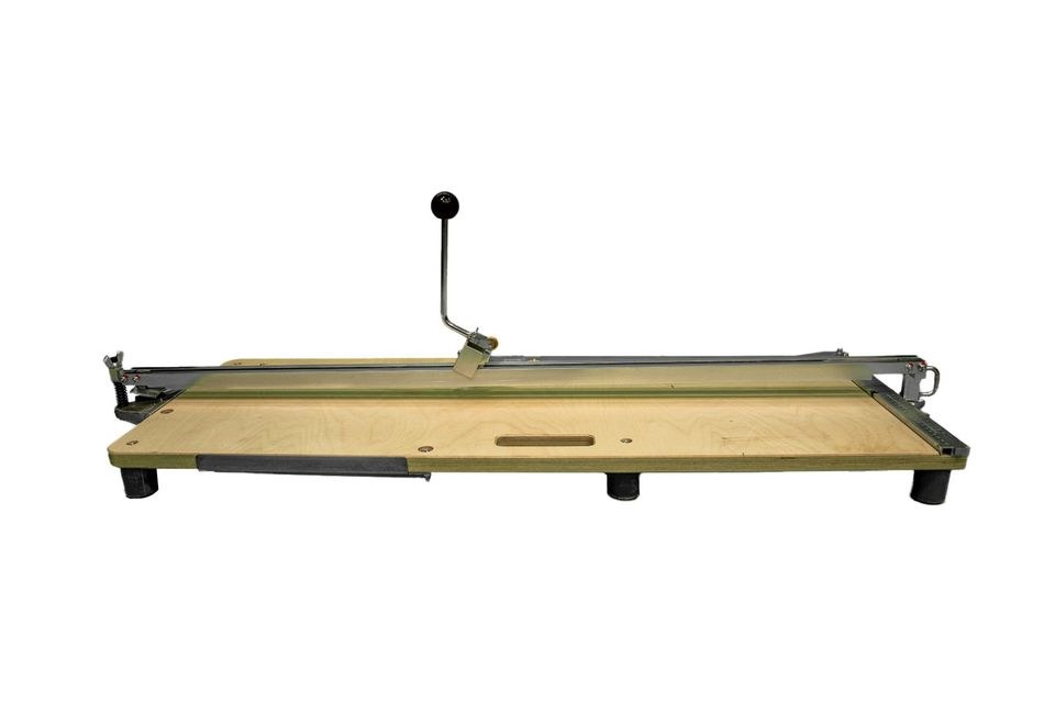 Fliesenschneider Fliesenbrecher 1000mm 600mm mieten bei Take my Tool