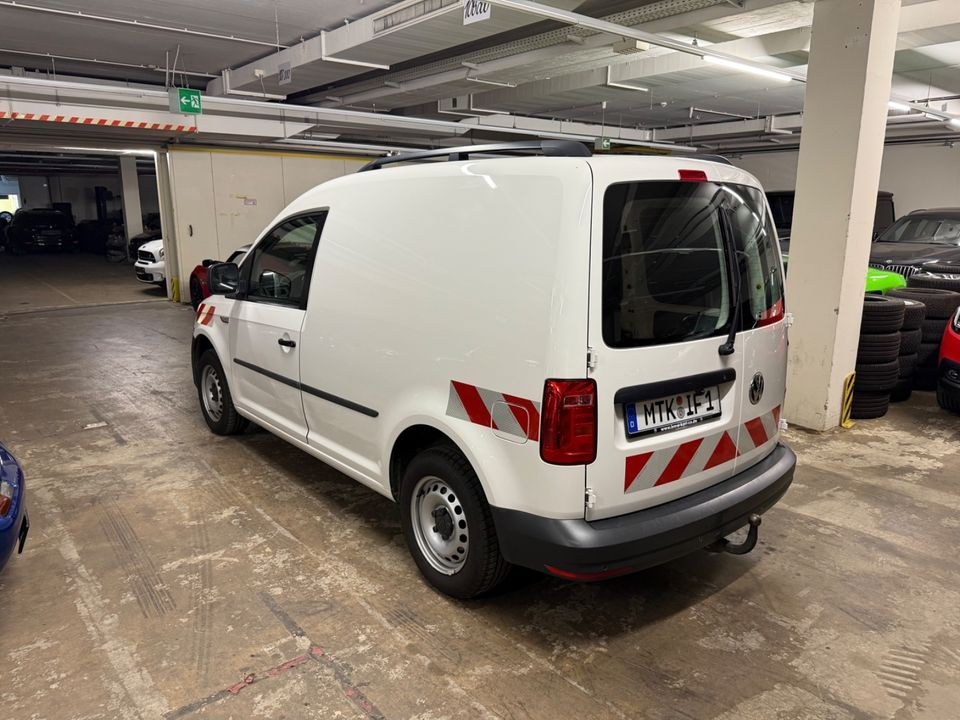 VW Caddy Diesel Kasten Transporter Umzug AHK mieten in Mainz