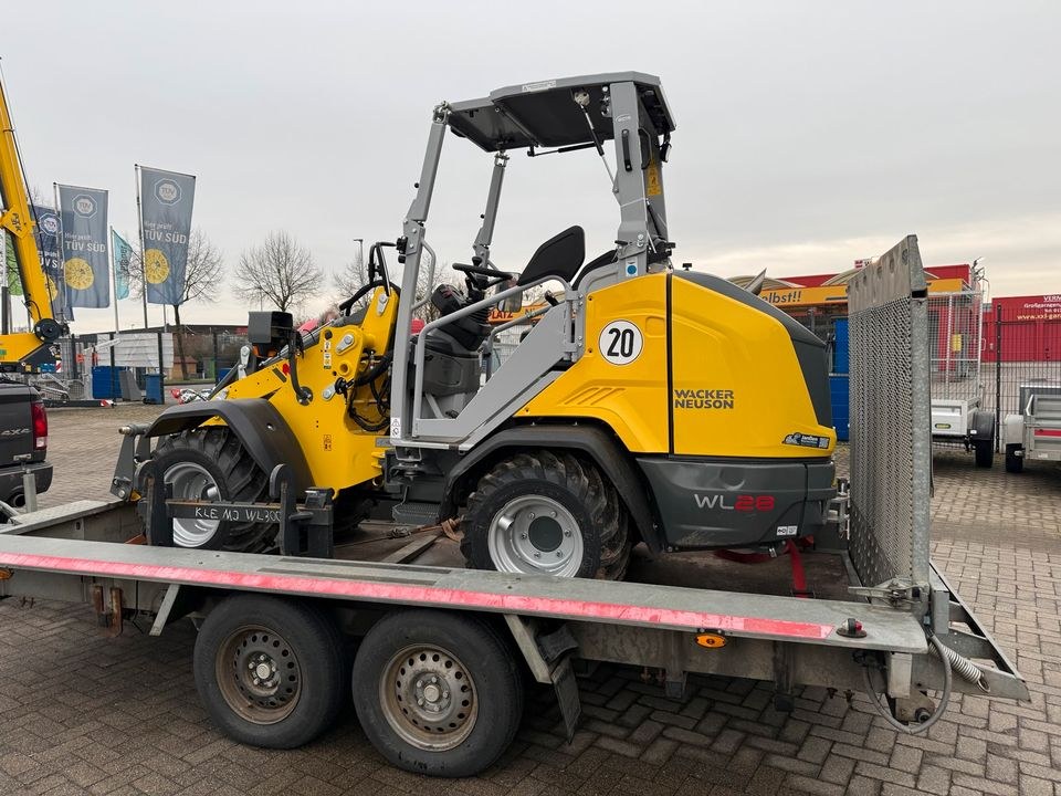 Wacker Neuson WL25 Radlader kompakt kraftvoll mieten in Kamp-Lintfort – 4