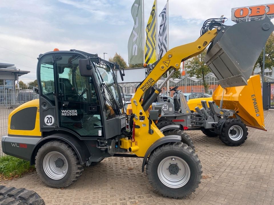 Wacker Neuson WL38 Radlader kompakt mieten in Kamp-Lintfort