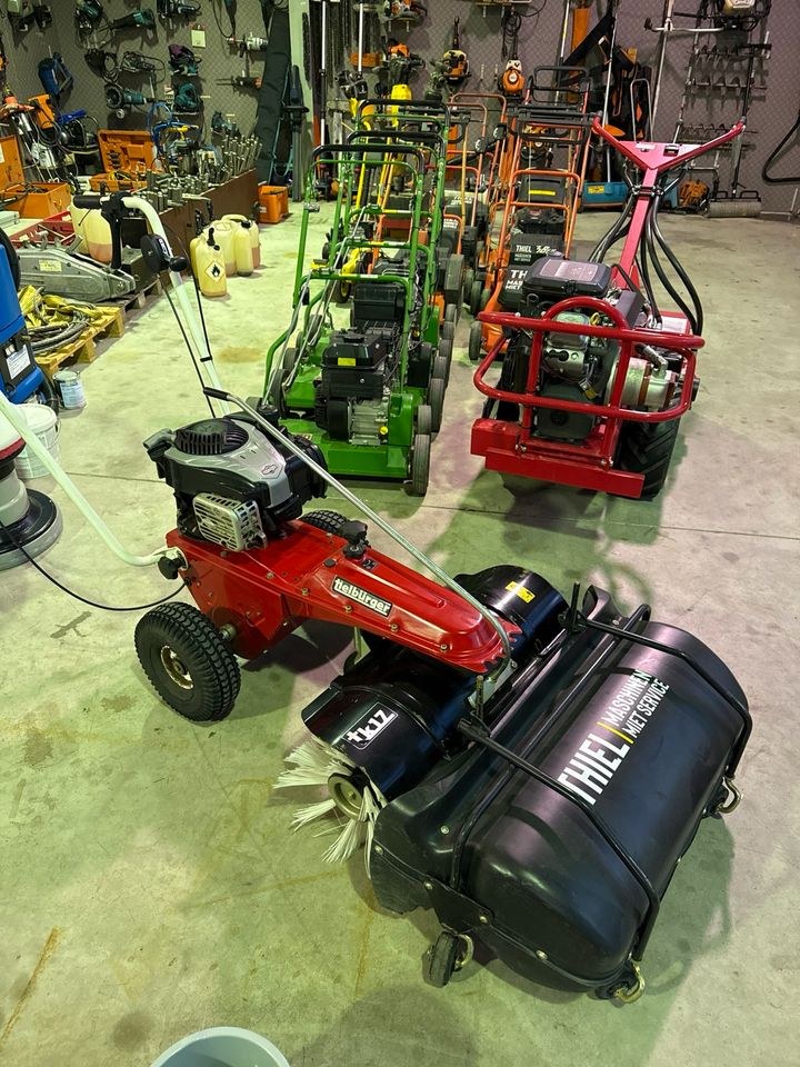 Schneefräse Kehrmaschine Winterdienst mieten in Kamp-Lintfort