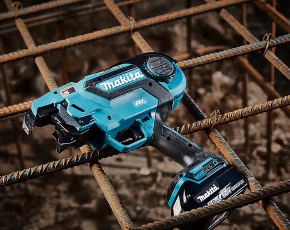 Makita DTR180ZJ Bewehrungsverbinder Bindegerät mieten in Kamp-Lintfort