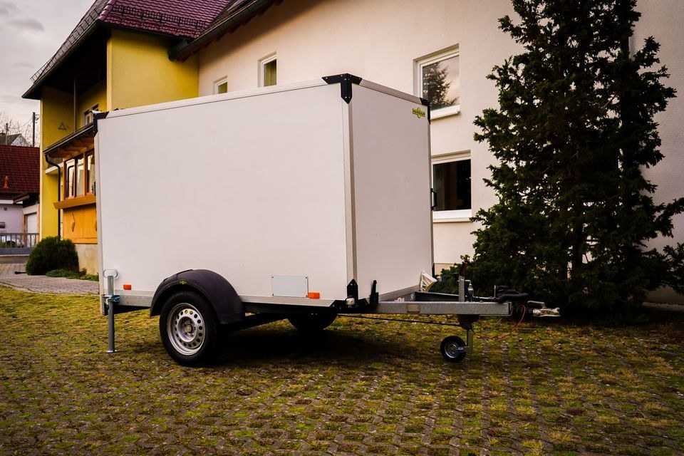Kastenanhänger Anhänger Umzug Transport mieten in Illertissen